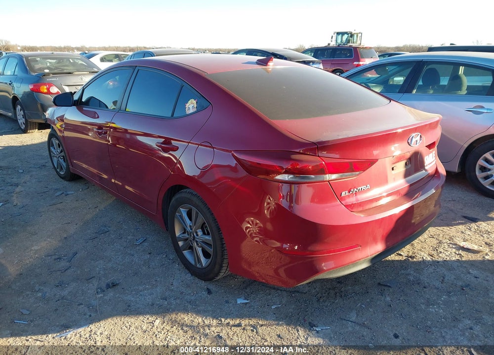 2018 HYUNDAI ELANTRA VIN: KMHD84LF7JU592360