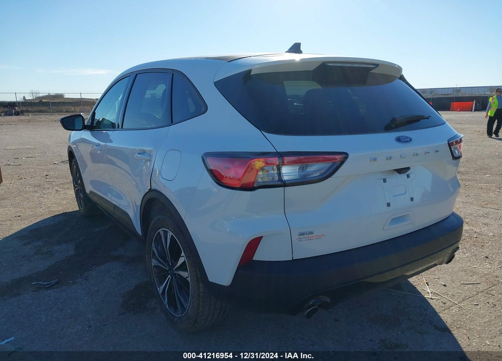 2022 FORD ESCAPE VIN: 1FMCU0G67NUB18232