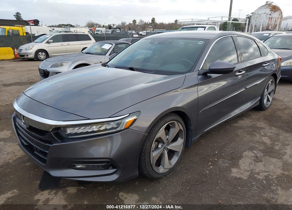 2018 HONDA ACCORD TOURING 2.0T VIN: 1HGCV2F93JA045382
