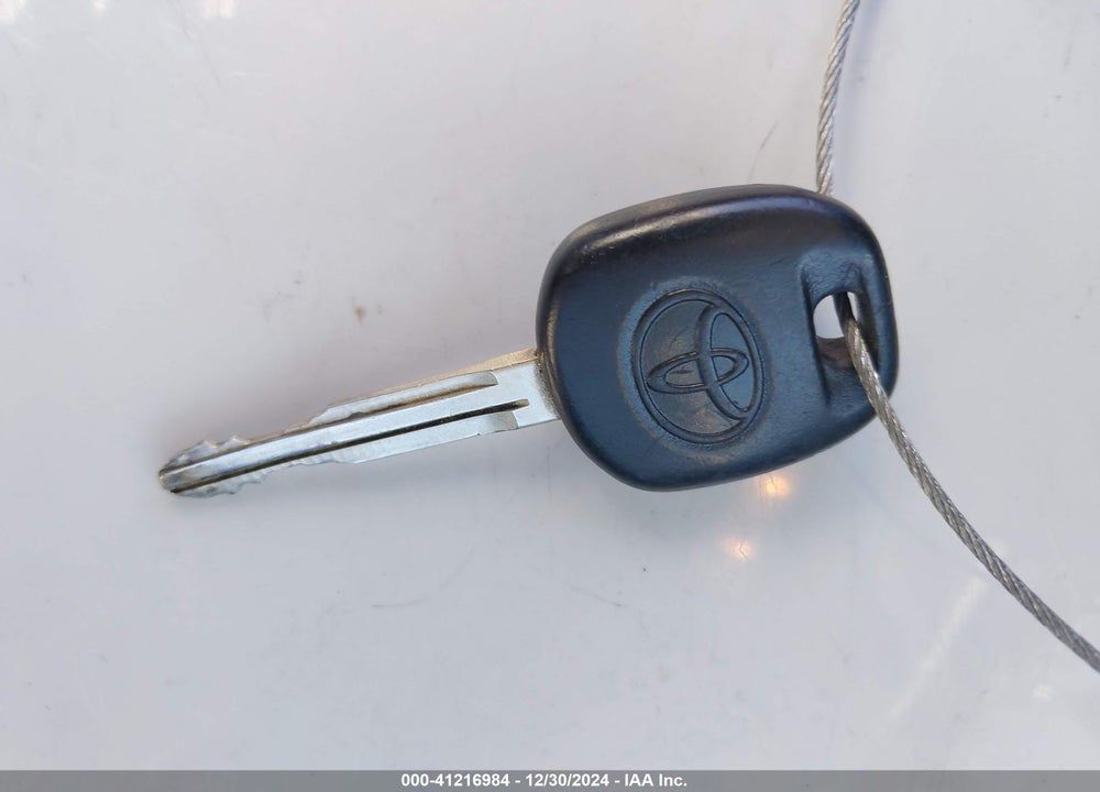 2014 TOYOTA COROLLA L VIN: 5YFBURHE9EP172901