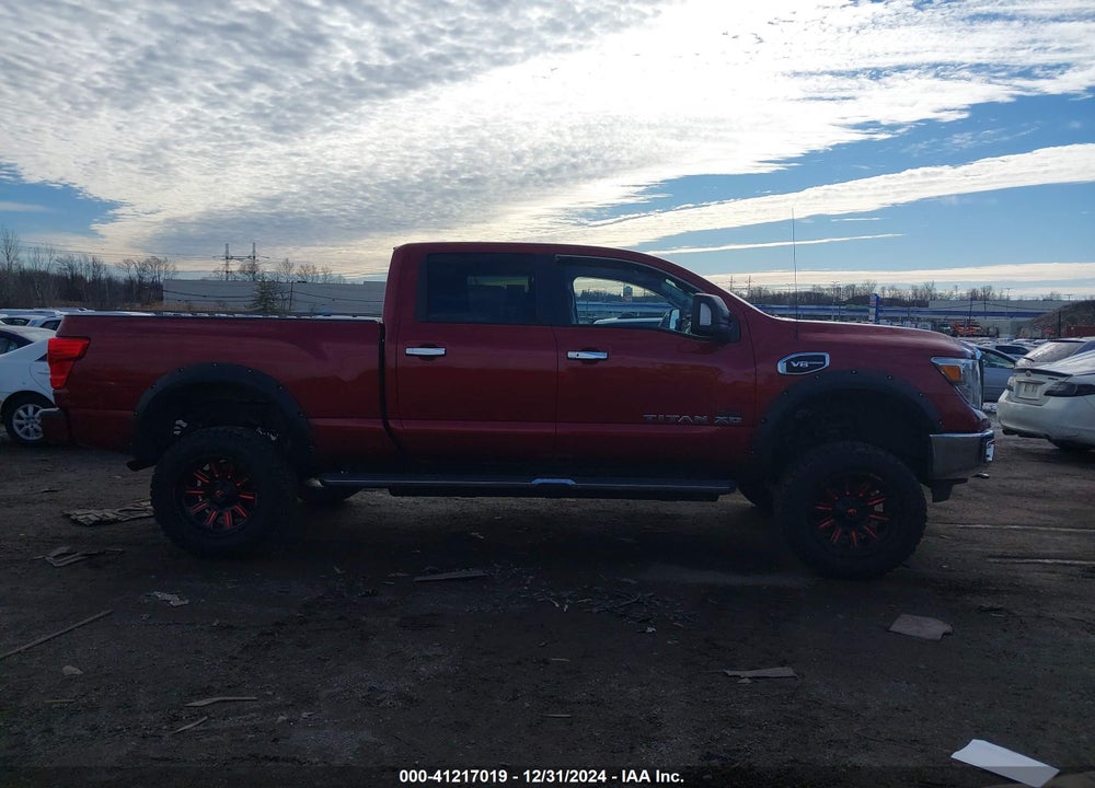 2018 NISSAN TITAN XD SV GAS VIN: 1N6AA1F44JN526909