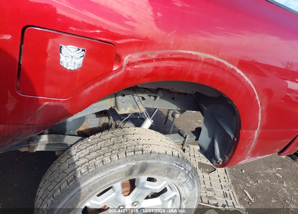 2018 NISSAN TITAN XD SV GAS VIN: 1N6AA1F44JN526909