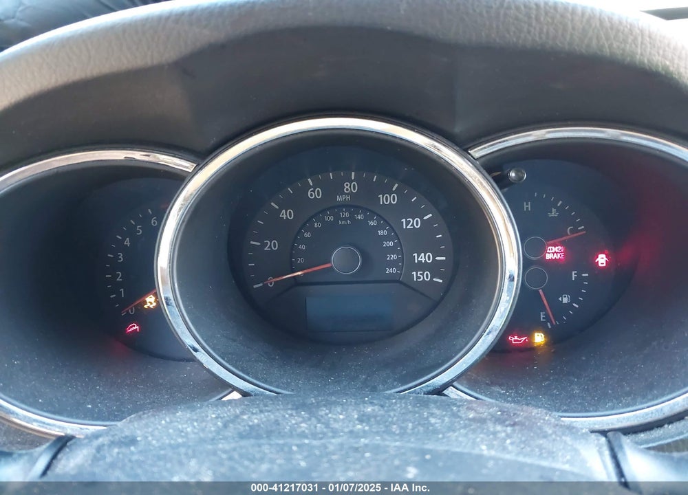2011 KIA SORENTO EX VIN: 5XYKU3A12BG070215
