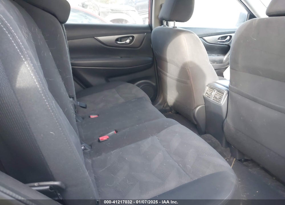2016 NISSAN ROGUE SV VIN: KNMAT2MV9GP711128