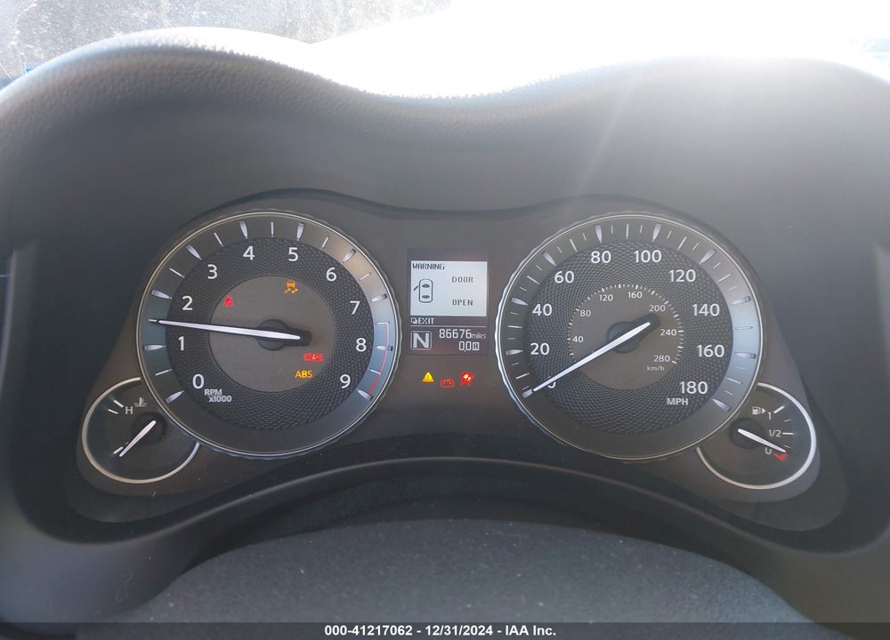 2017 INFINITI Q70 VIN: JN1BY1AP2HM740868