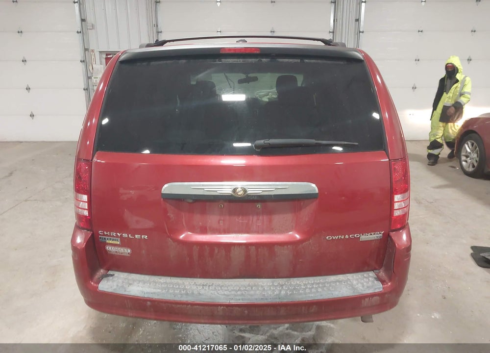 2009 CHRYSLER TOWN & COUNTRY LX VIN: 2A8HR44E99R652939