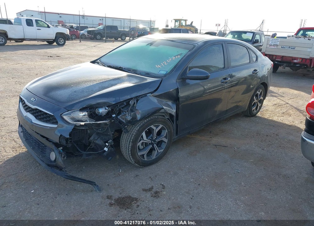 2021 KIA FORTE VIN: 3KPF24ADXME388106