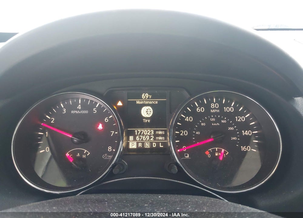 2015 NISSAN ROGUE SELECT S VIN: JN8AS5MT6FW674065
