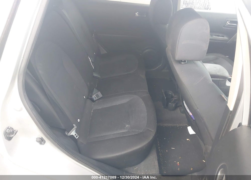 2015 NISSAN ROGUE SELECT S VIN: JN8AS5MT6FW674065