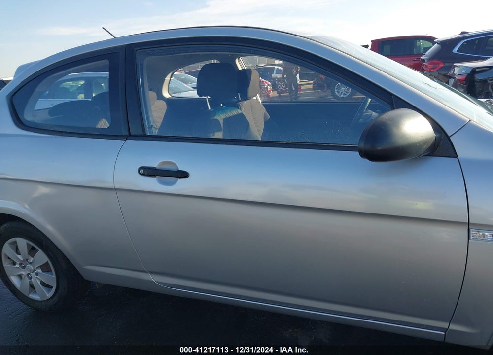 2008 HYUNDAI ACCENT GS VIN: KMHCM36C48U061145