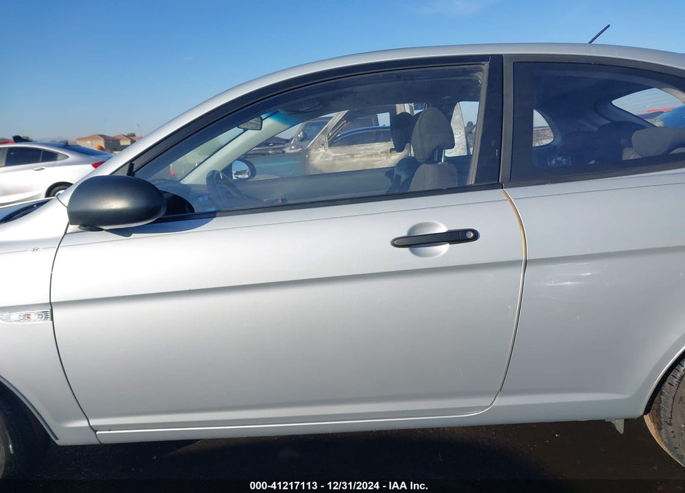 2008 HYUNDAI ACCENT GS VIN: KMHCM36C48U061145