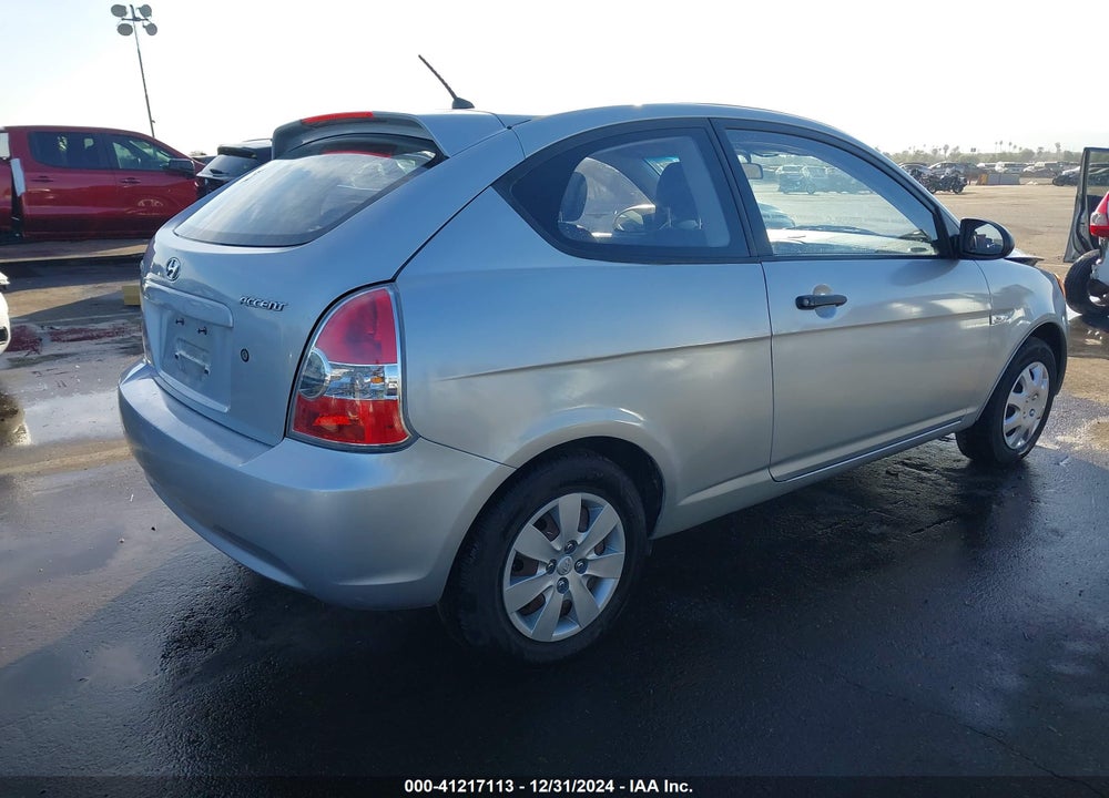 2008 HYUNDAI ACCENT GS VIN: KMHCM36C48U061145