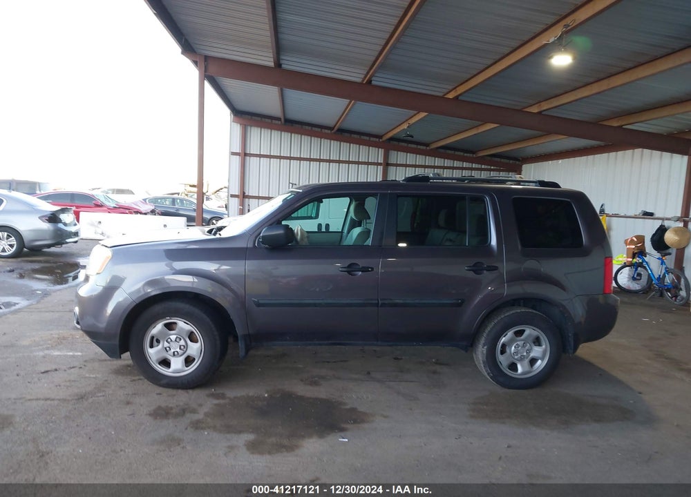 2015 HONDA PILOT LX VIN: 5FNYF3H27FB025478