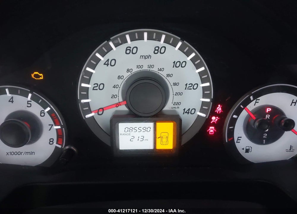 2015 HONDA PILOT LX VIN: 5FNYF3H27FB025478