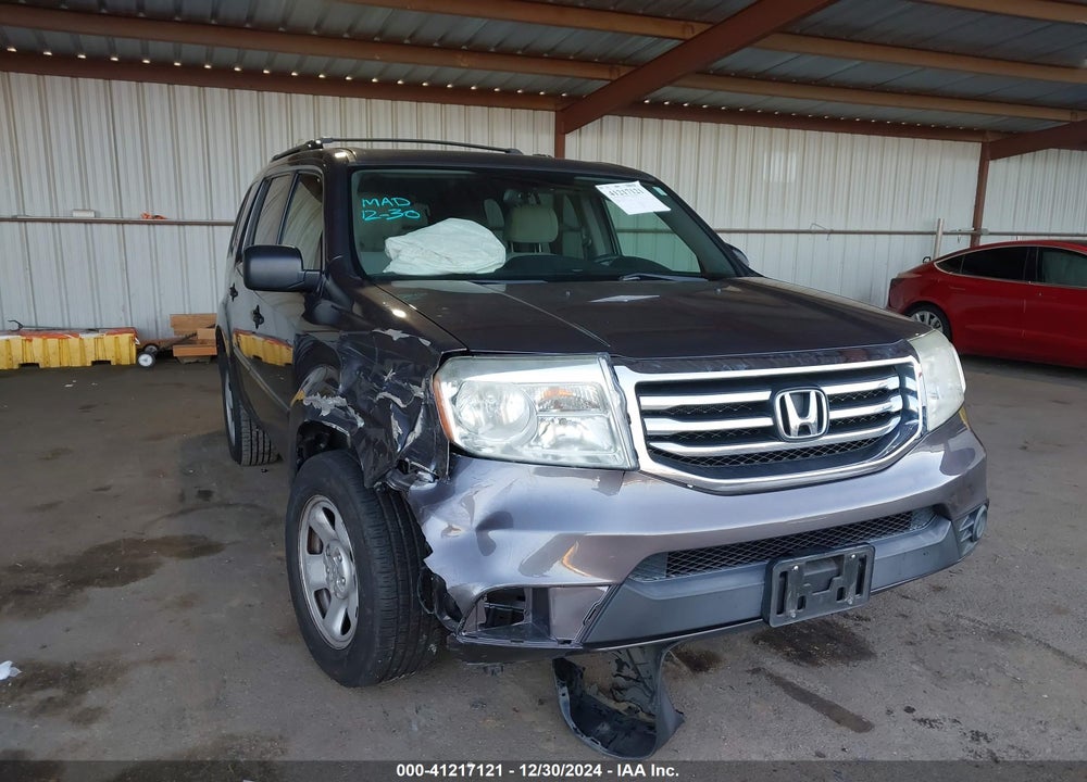 2015 HONDA PILOT LX VIN: 5FNYF3H27FB025478