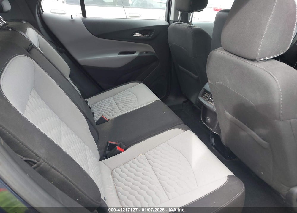 2018 CHEVROLET EQUINOX LS VIN: 3GNAXREV7JL388283