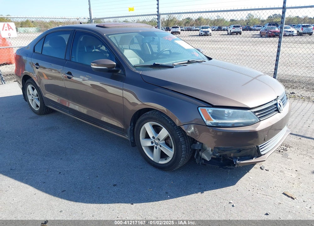 2011 VOLKSWAGEN JETTA 2.0L TDI VIN: 3VWLL7AJ2BM119038