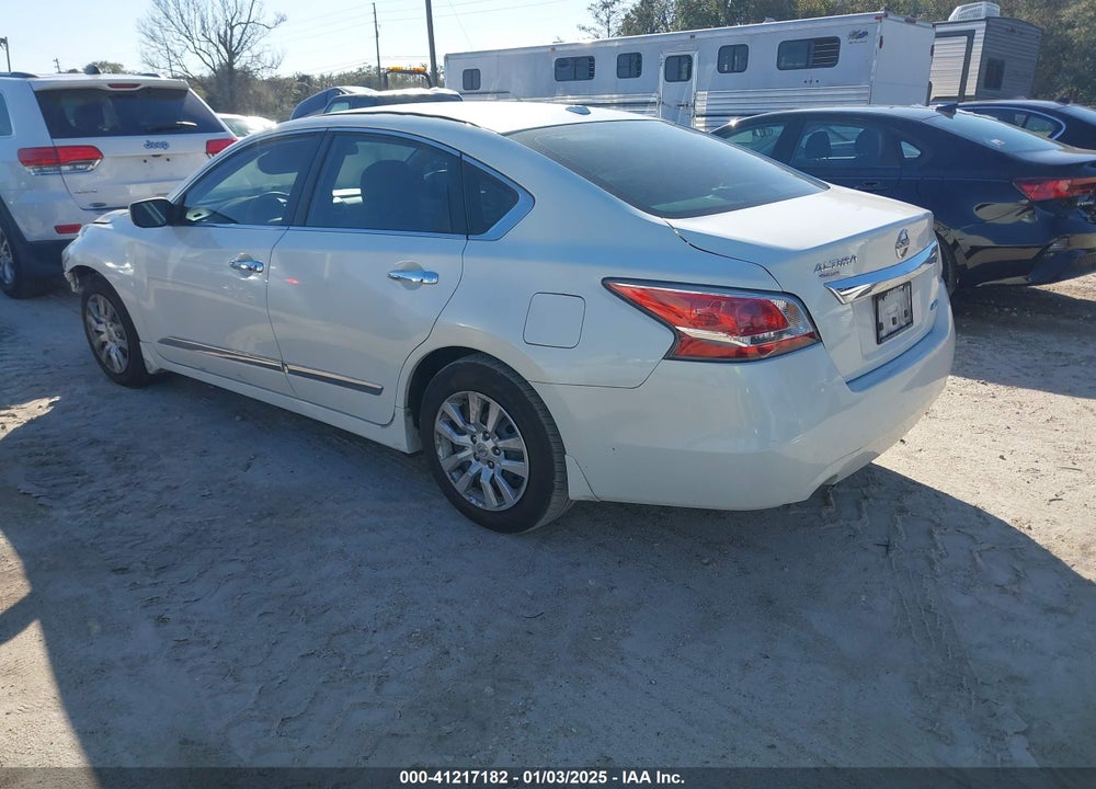 2014 NISSAN ALTIMA 2.5 S VIN: 1N4AL3AP8EN387390