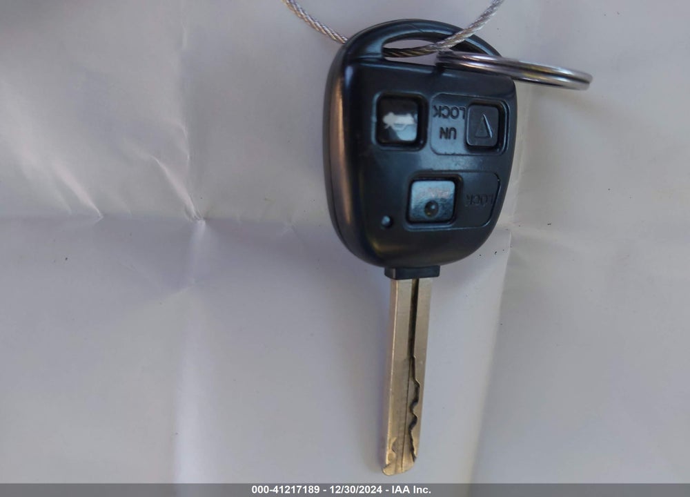 2001 LEXUS ES 300 VIN: JT8BF28GX10318986