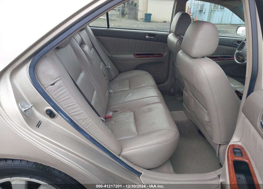 2004 TOYOTA CAMRY XLE VIN: 4T1BE32KX4U931609