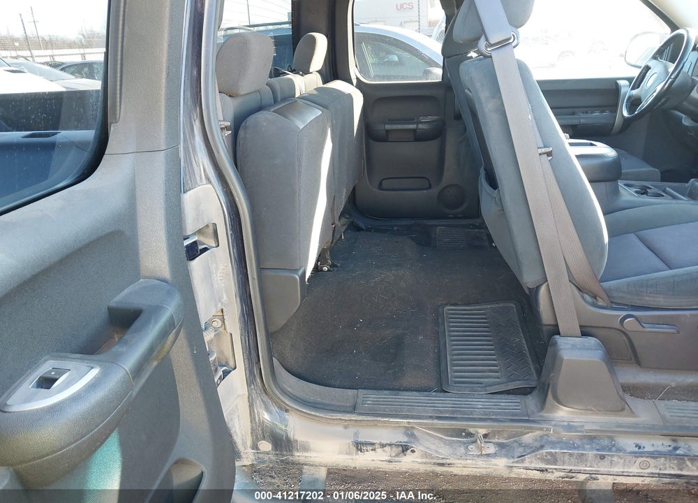 2007 CHEVROLET SILVERADO 1500 VIN: 1GCEK19007Z525378