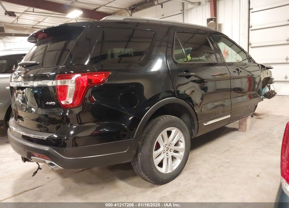 2018 FORD EXPLORER XLT VIN: 1FM5K8D80JGA21224