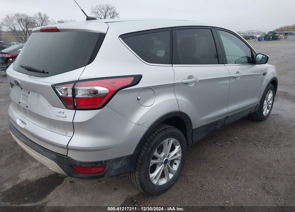 2017 FORD ESCAPE SE VIN: 1FMCU0GD8HUD29104