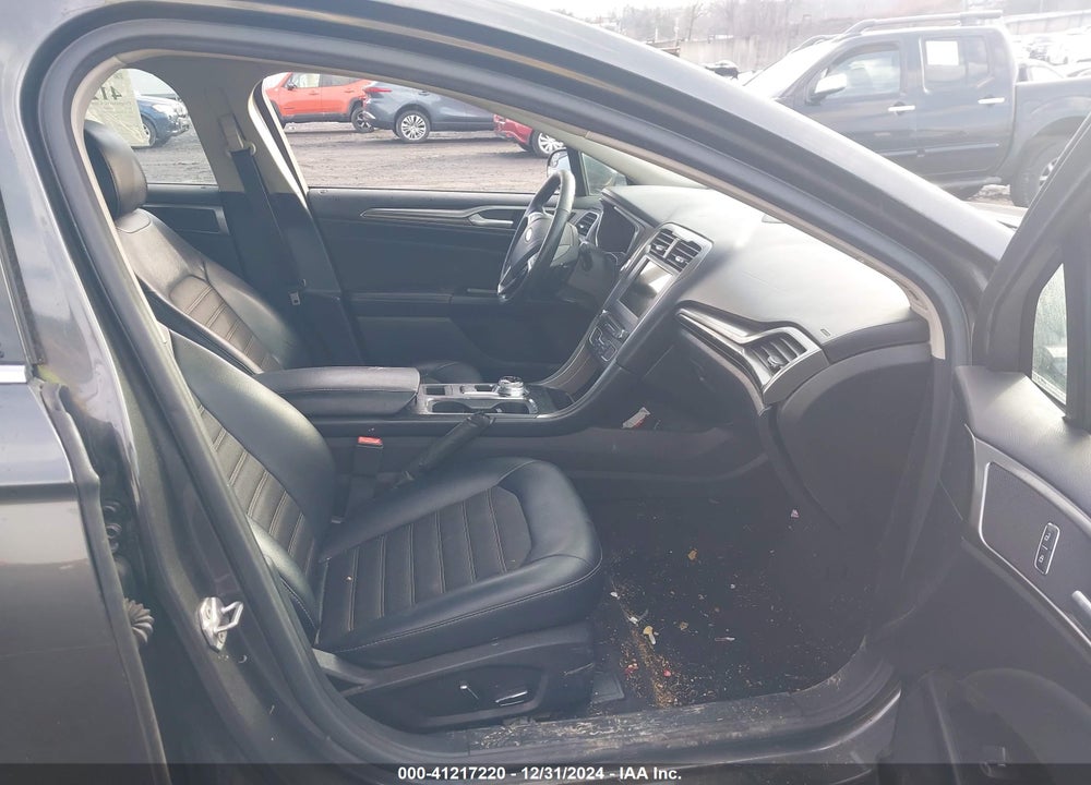 2017 FORD FUSION VIN: 3FA6P0T92HR226915