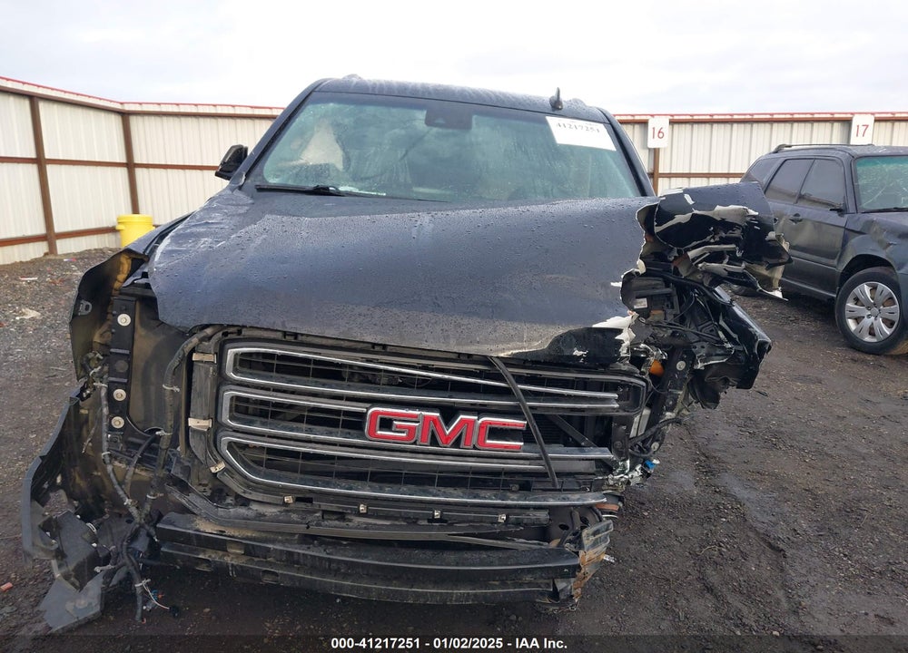 2016 GMC YUKON XL SLT VIN: 1GKS2GKC4GR223784