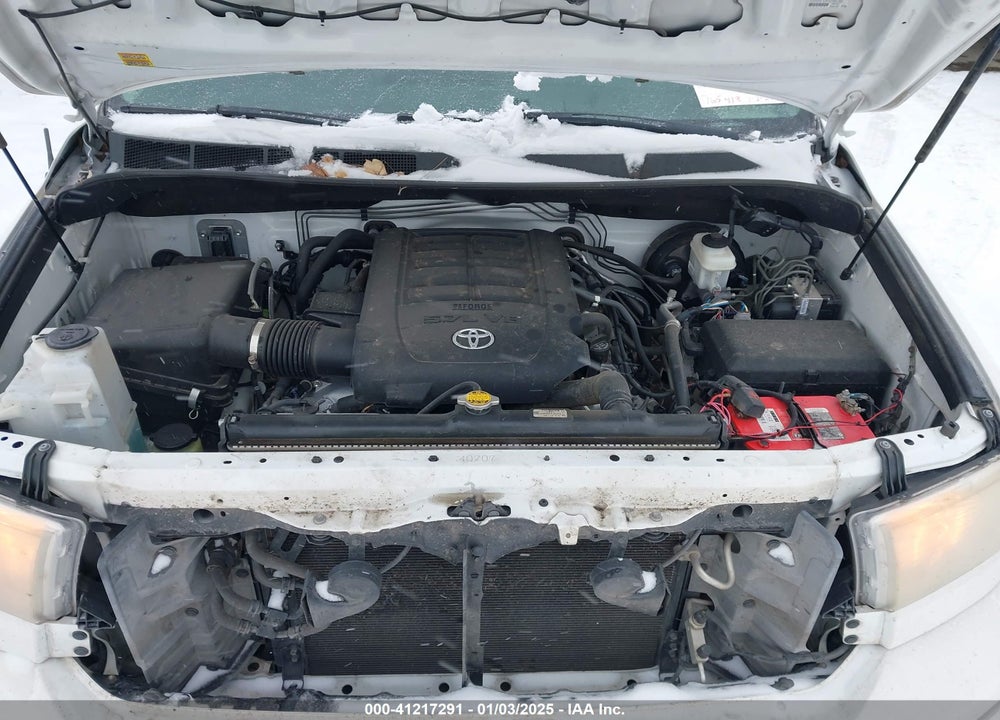 2011 TOYOTA TUNDRA GRADE 5.7L V8 VIN: 5TFUY5F12BX183290