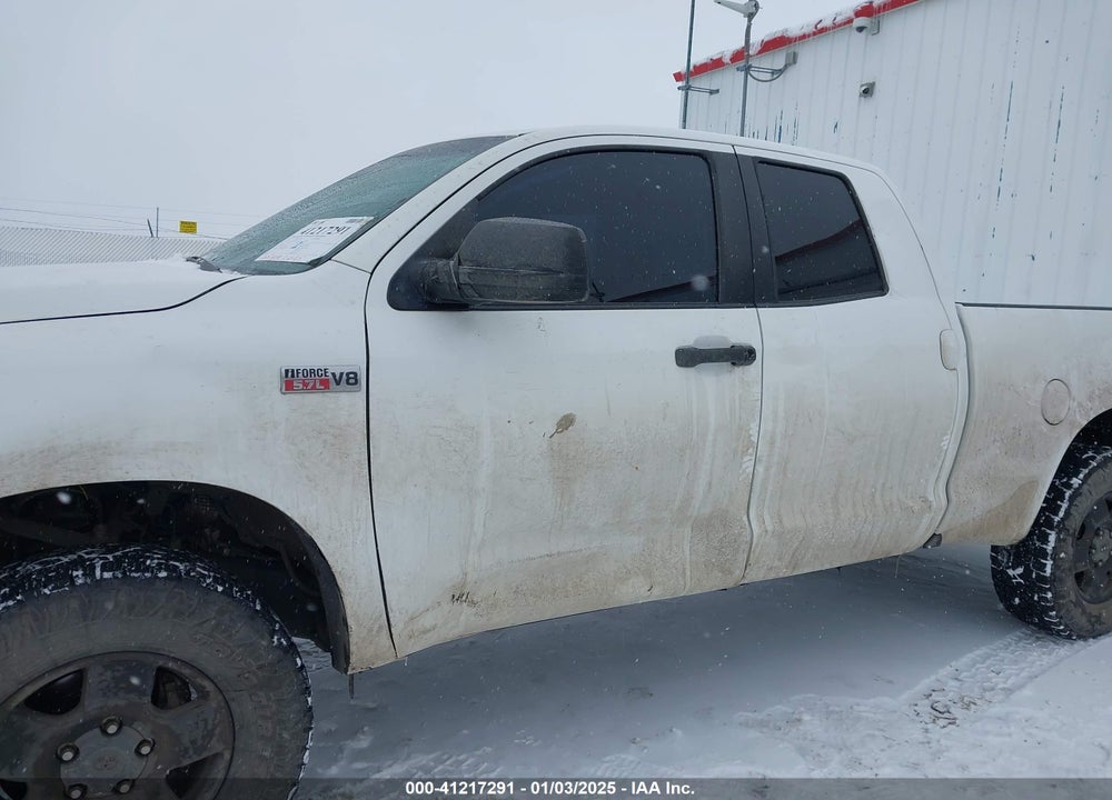 2011 TOYOTA TUNDRA GRADE 5.7L V8 VIN: 5TFUY5F12BX183290