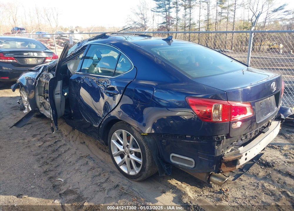 2011 LEXUS IS 250 VIN: JTHCF5C27B5051084