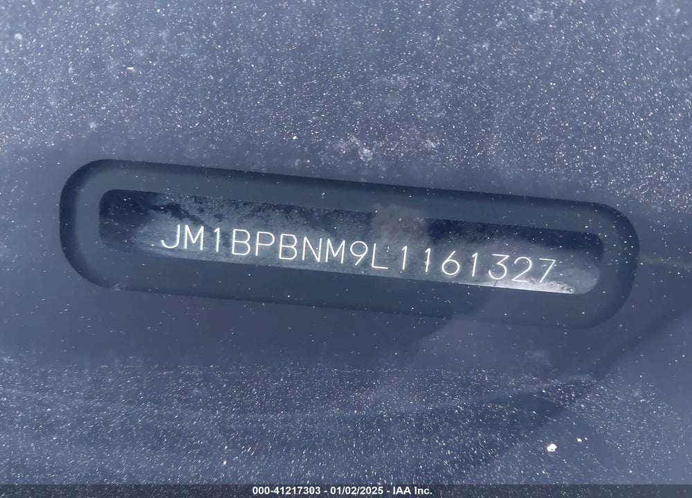 2020 MAZDA 3 PREMIUM VIN: JM1BPBNM9L1161327