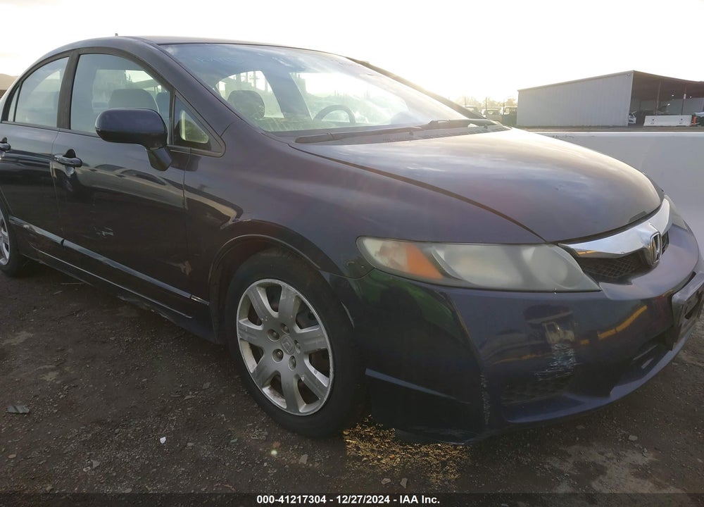 2010 HONDA CIVIC LX VIN: 19XFA1F50AE068937