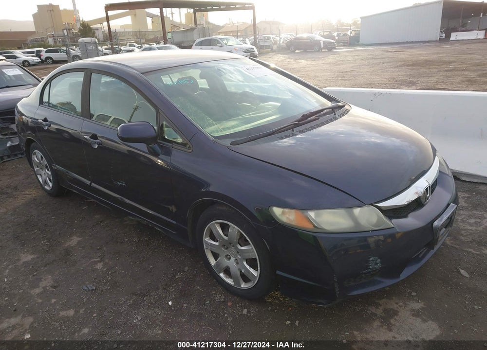 2010 HONDA CIVIC LX VIN: 19XFA1F50AE068937