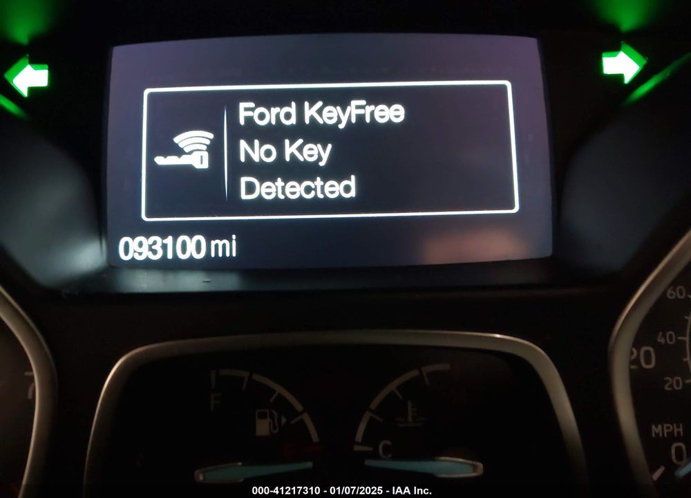 2019 FORD ESCAPE VIN: 1FMCU0G98KUB33781