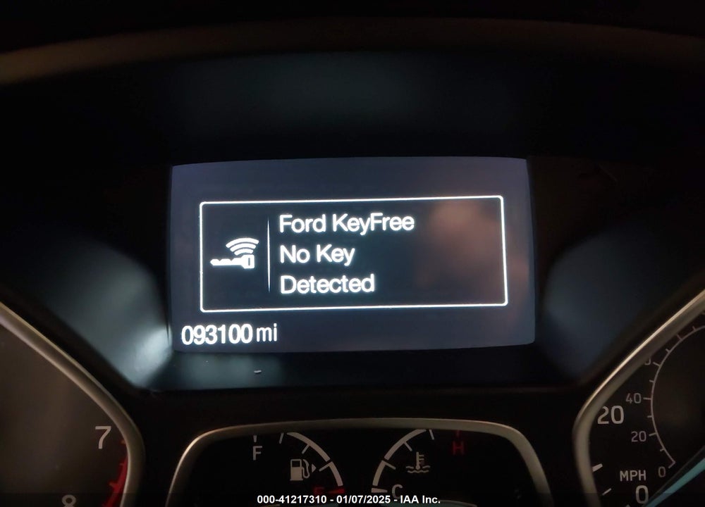 2019 FORD ESCAPE VIN: 1FMCU0G98KUB33781
