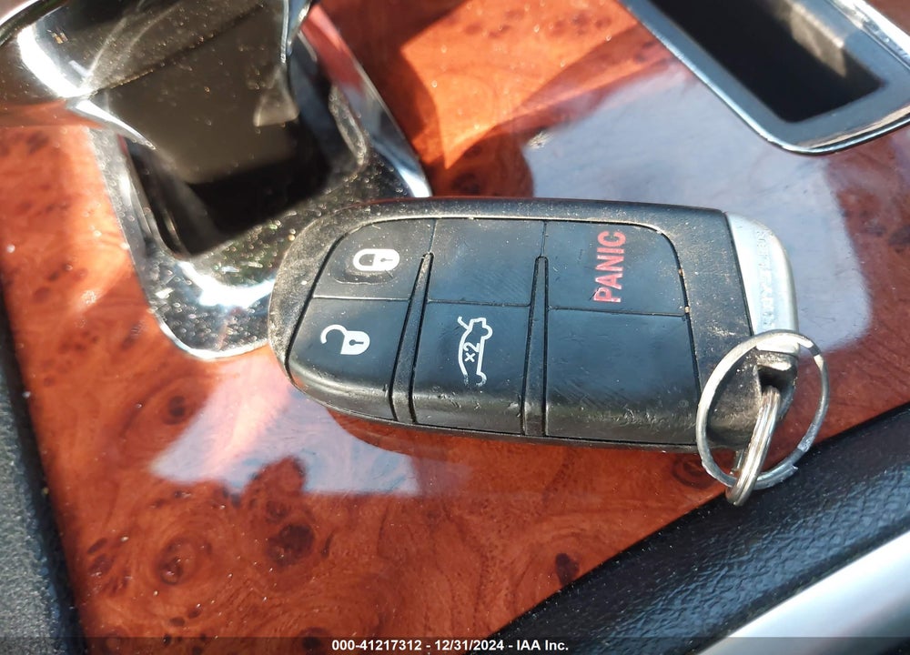 2012 CHRYSLER 300 VIN: 2C3CCAAG7CH273432