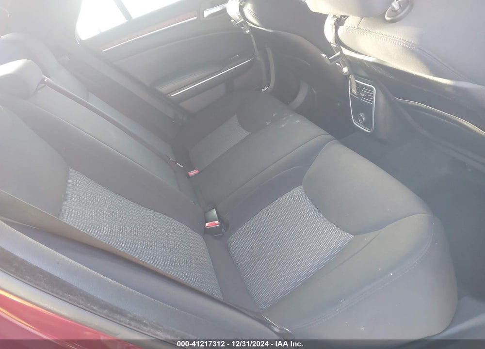 2012 CHRYSLER 300 VIN: 2C3CCAAG7CH273432