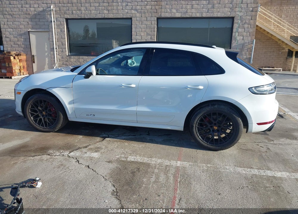 2021 PORSCHE MACAN GTS VIN: WP1AG2A52MLB52919