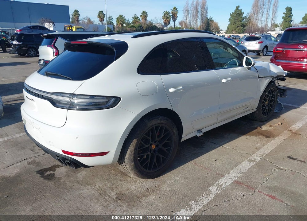 2021 PORSCHE MACAN GTS VIN: WP1AG2A52MLB52919