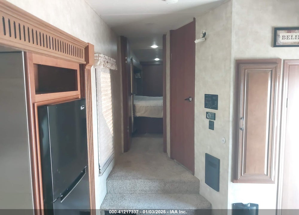 2014 FOREST RIVER SIERRA TRAVEL TRAILER VIN: 4X4FSEN25EJ038640