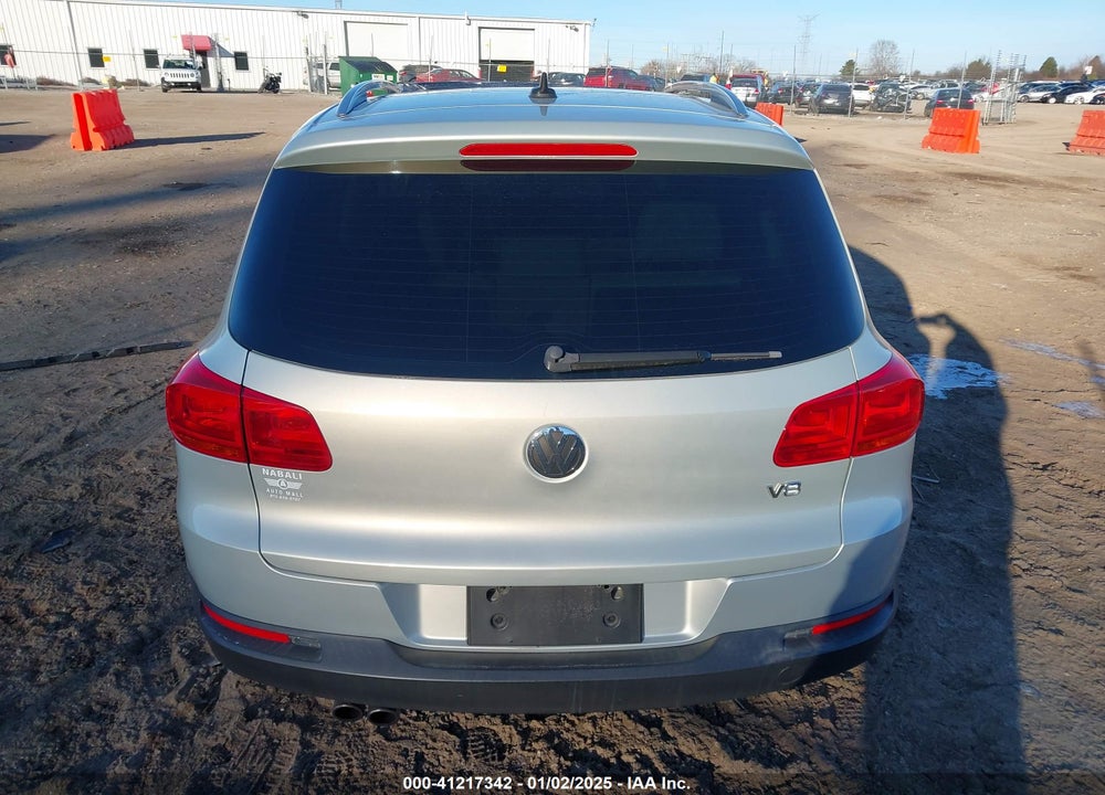2015 VOLKSWAGEN TIGUAN SEL VIN: WVGBV7AX1FW598115