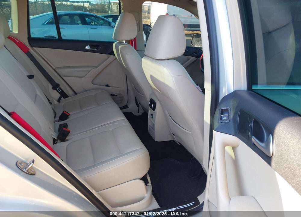 2015 VOLKSWAGEN TIGUAN SEL VIN: WVGBV7AX1FW598115