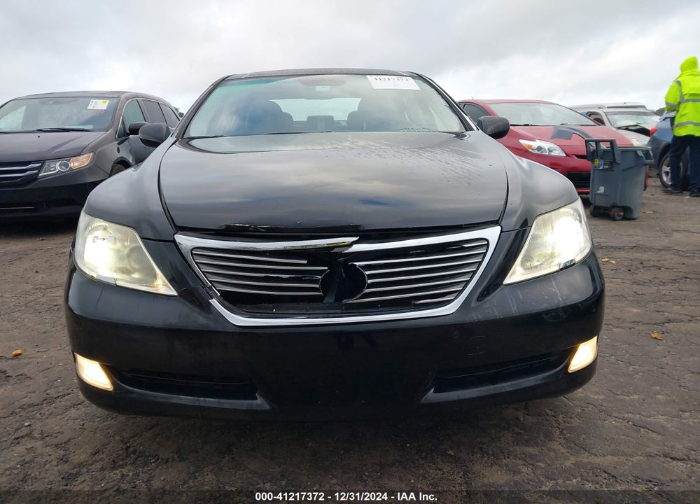 2008 LEXUS LS 460 VIN: JTHBL46F985083850