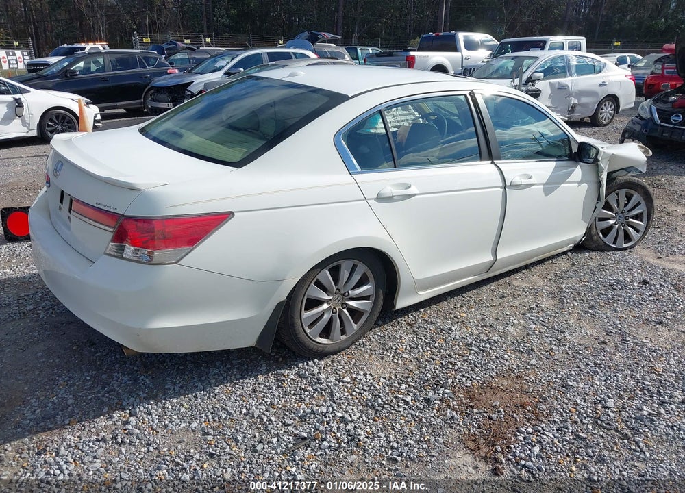 2011 HONDA ACCORD 2.4 EX-L VIN: 1HGCP2F84BA086770