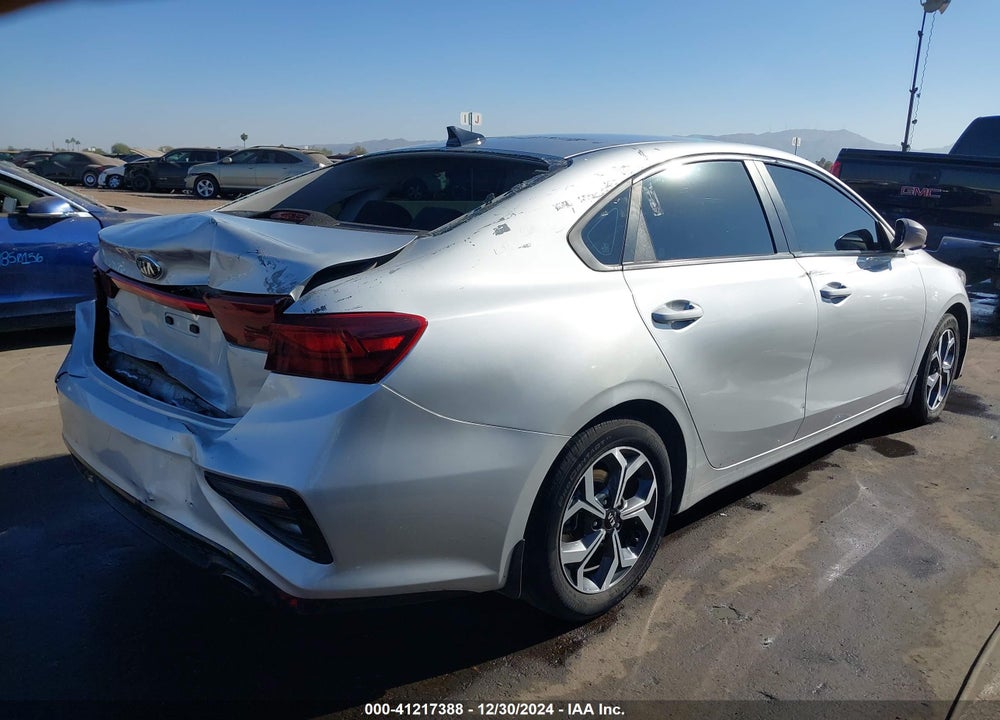2020 KIA FORTE LXS VIN: 3KPF24AD1LE175687
