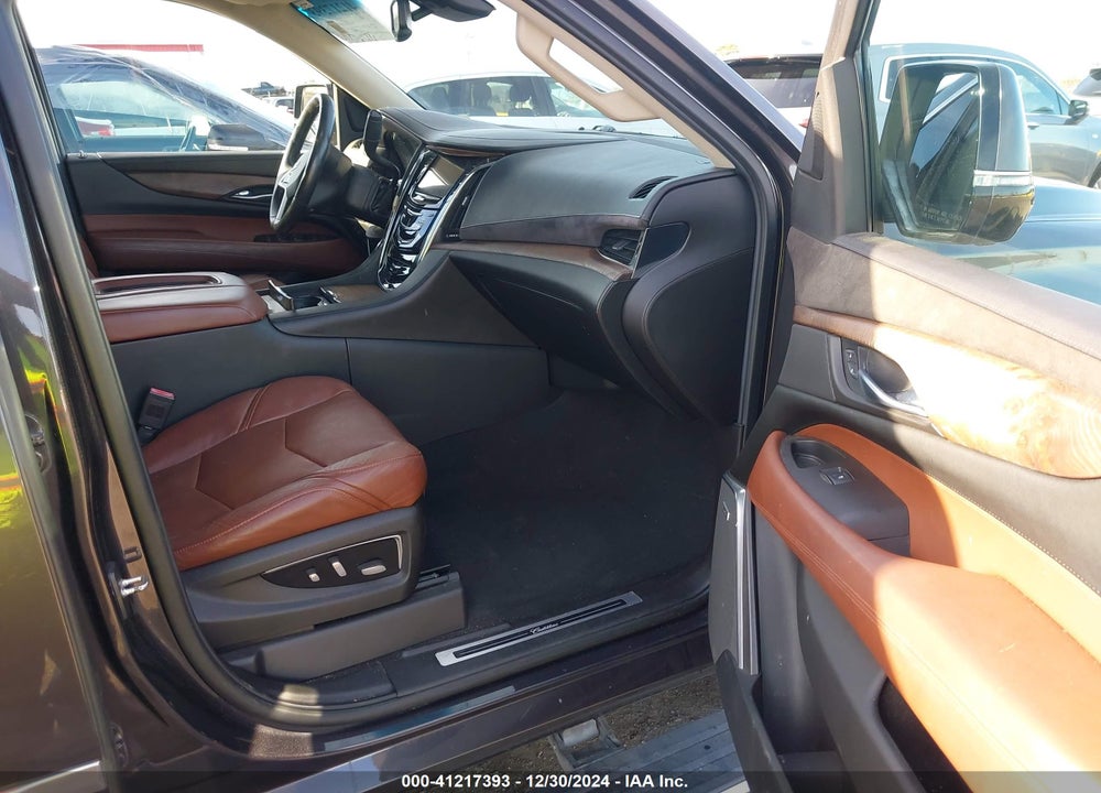 2015 CADILLAC ESCALADE ESV PREMIUM VIN: 1GYS4TKJ7FR611291