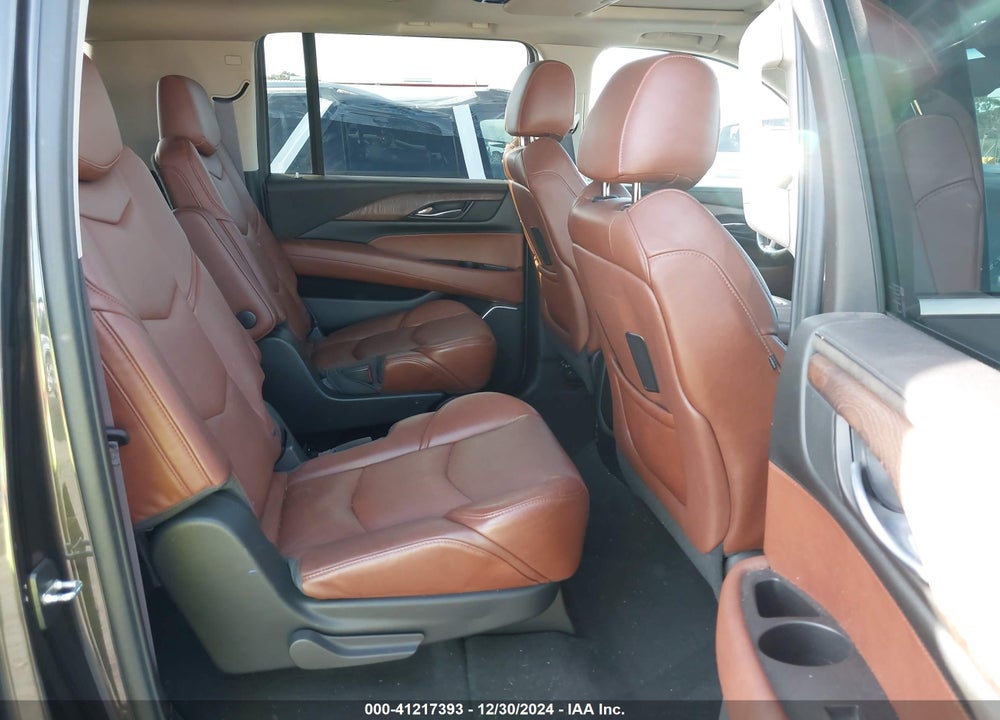 2015 CADILLAC ESCALADE ESV PREMIUM VIN: 1GYS4TKJ7FR611291