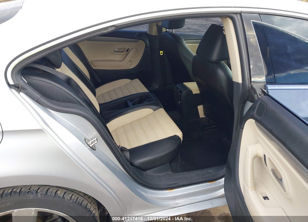 2010 VOLKSWAGEN CC SPORT VIN: WVWMN7AN5AE556931